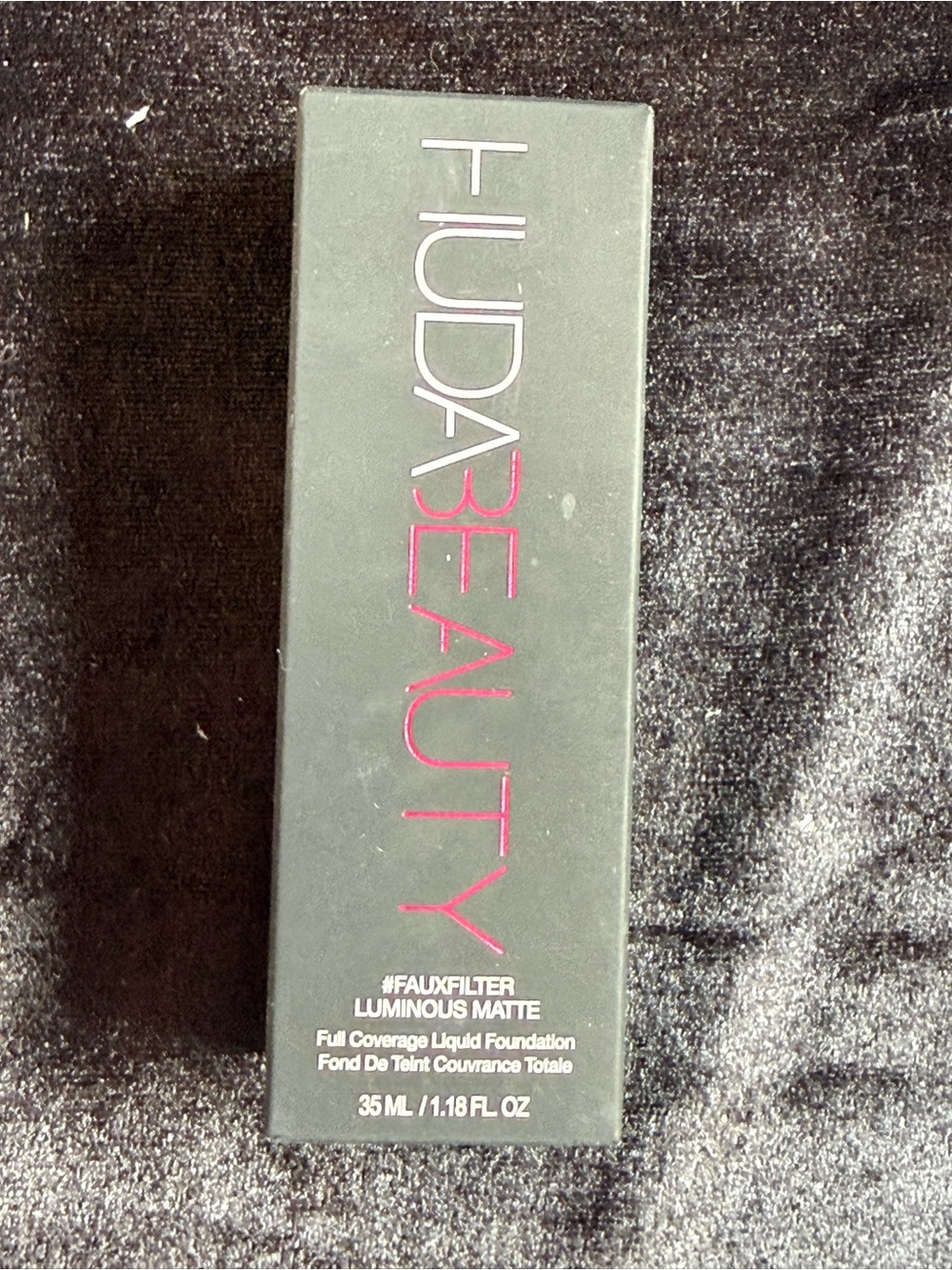 HUDA BEAUTY #fauxfilter Luminous Matte Full Coverage Liquid Foundation